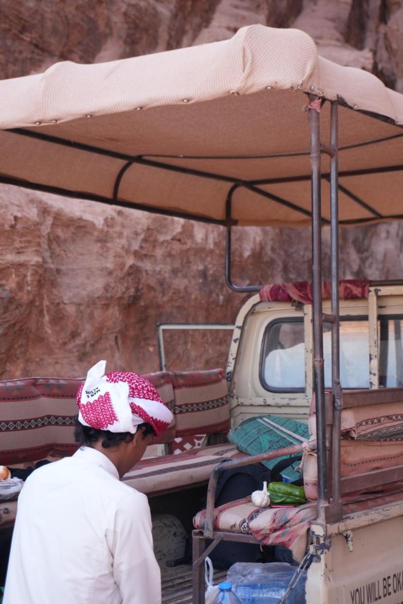 Bedouin Cave Wadi Rum Campsite 호텔 외부 사진